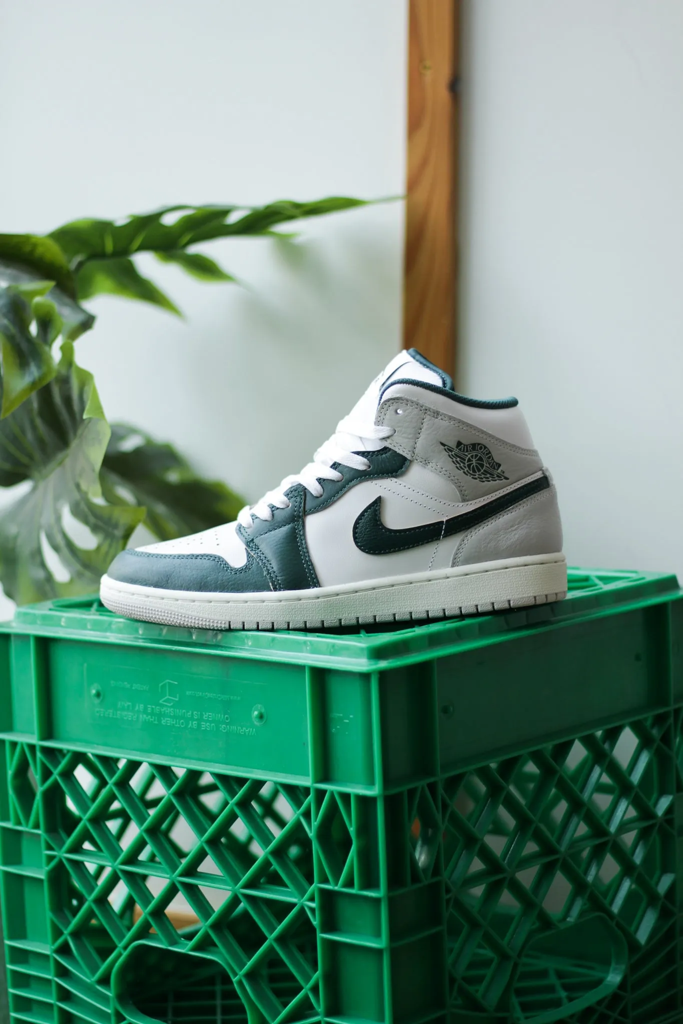 AIR JORDAN 1 MID SE "OXIDIZED GREEN"