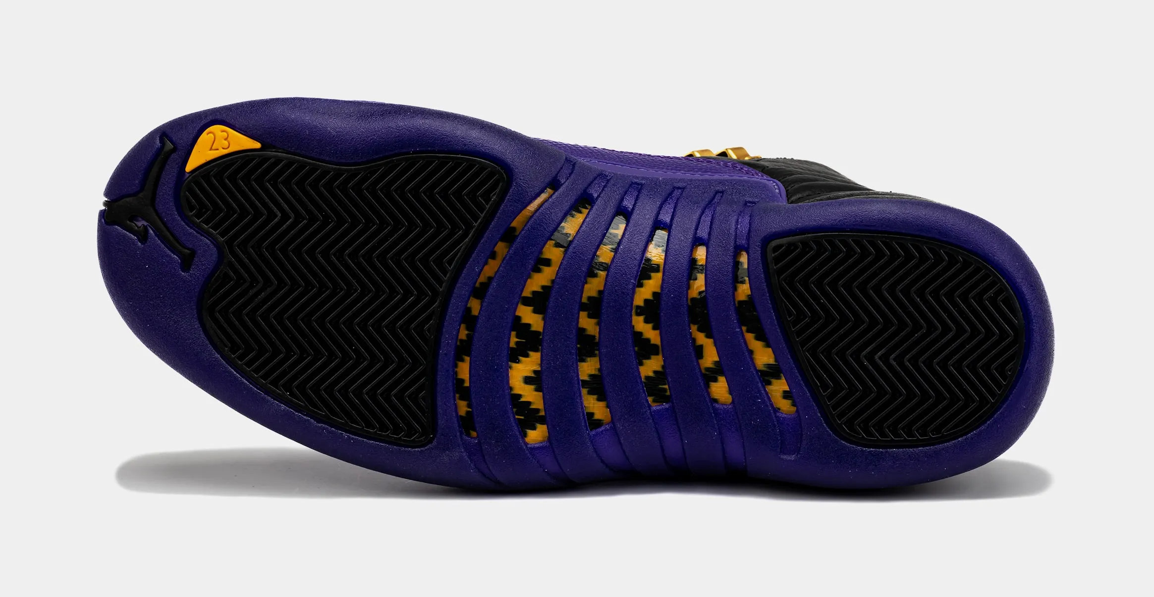 Air Jordan 12 Retro Field Purple Mens Lifestyle Shoes (Black/Purple)