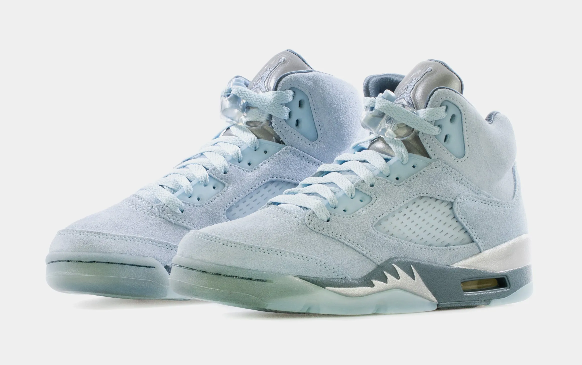 Air Jordan 5 Retro Bluebird Womens Lifestyle Shoe (Photo Blue/Football Grey/Metallic Silver/White) Limit One Per Customer