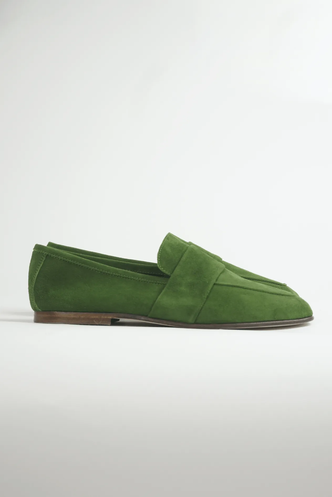 Art. 06 Loafer in Suede Verde