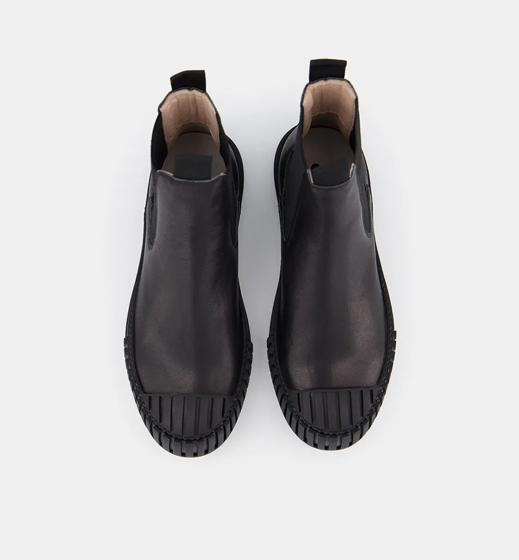 Barbar Chelsea Boots | Black Leather