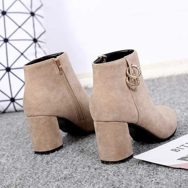 Block heel boots