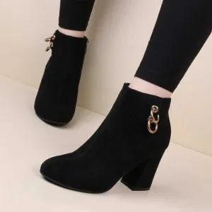 Block heel boots