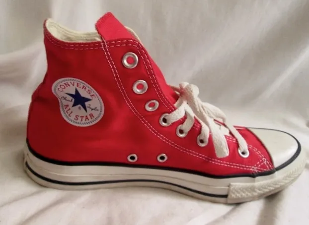 CONVERSE ALL STAR Chucks Hi-Top Sneaker Trainer Athletic Shoe RED Mens 8 Women 10