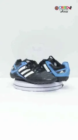 CR2043 Football shoes - 20 Pcs