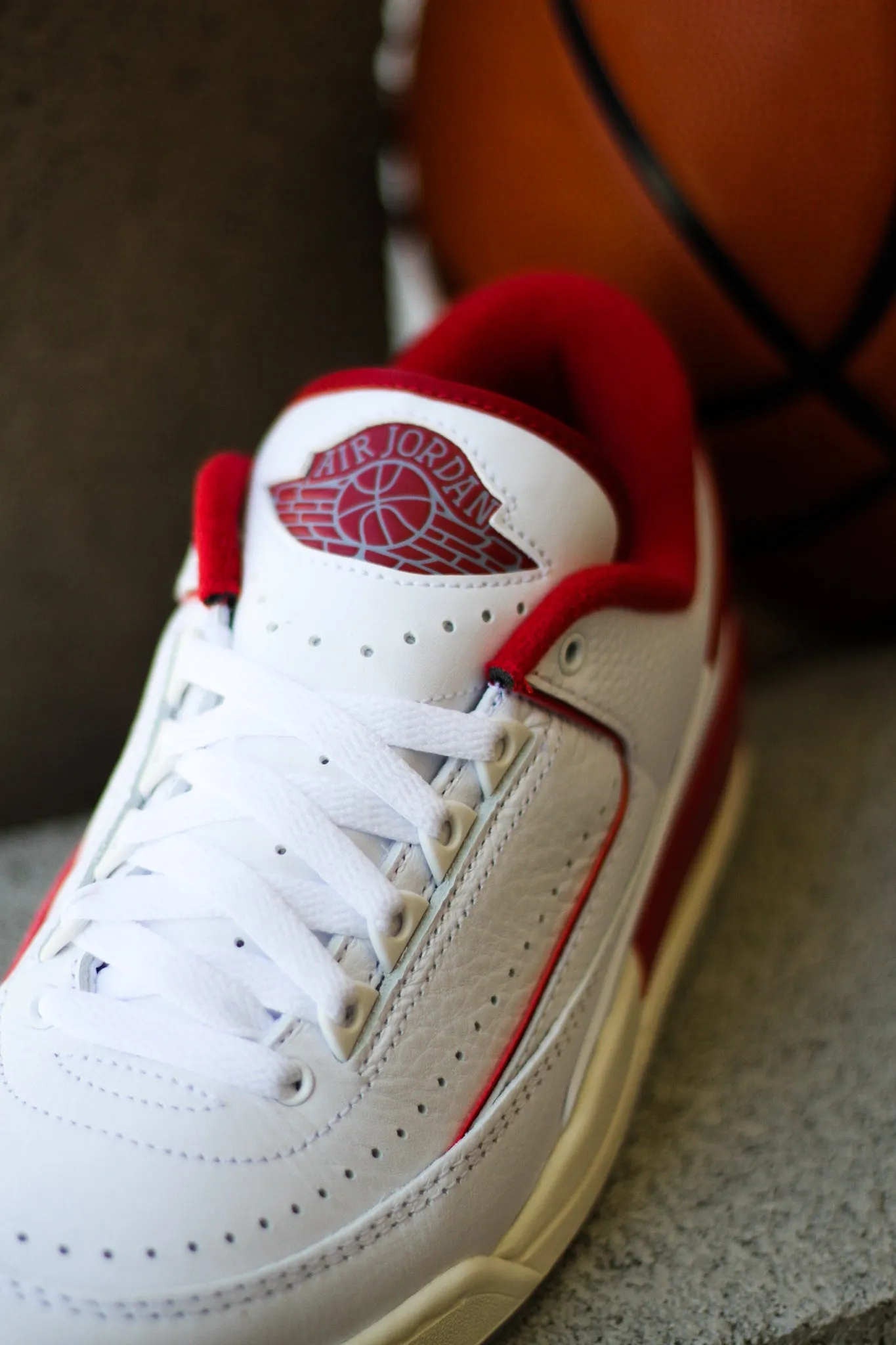 JORDAN 2/3 "VARSITY RED"