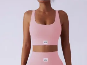 Kye Crop Top - Baby Pink