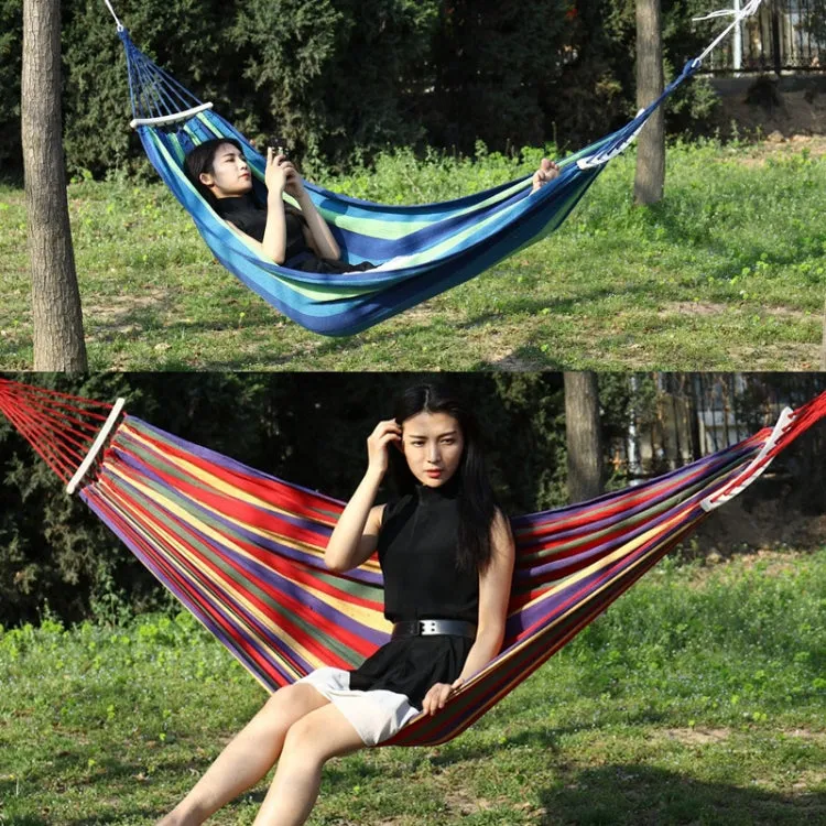 Outdoor Rollover-resistant Double Person Canvas Hammock Portable Beach Swing Bed with Wooden Sticks, Size: 190 x 150cm(Red)