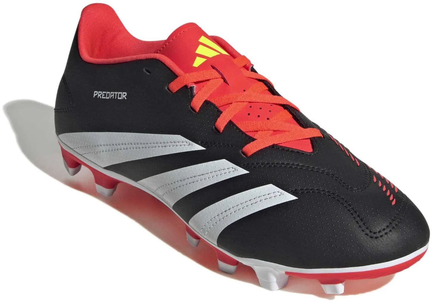 Predator 30 Club Flexible Ground Men's Football Boots