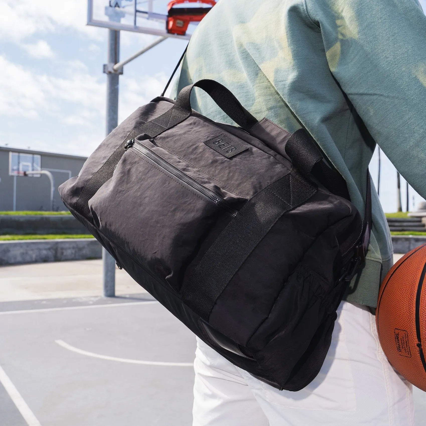 The Sport Duffle in Black