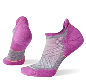 W Run Targeted Cushion Low Ankle Socks